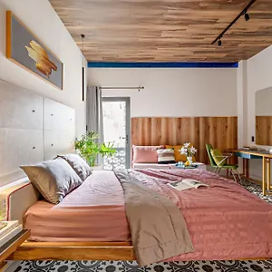 Apartment Skycure Serviced